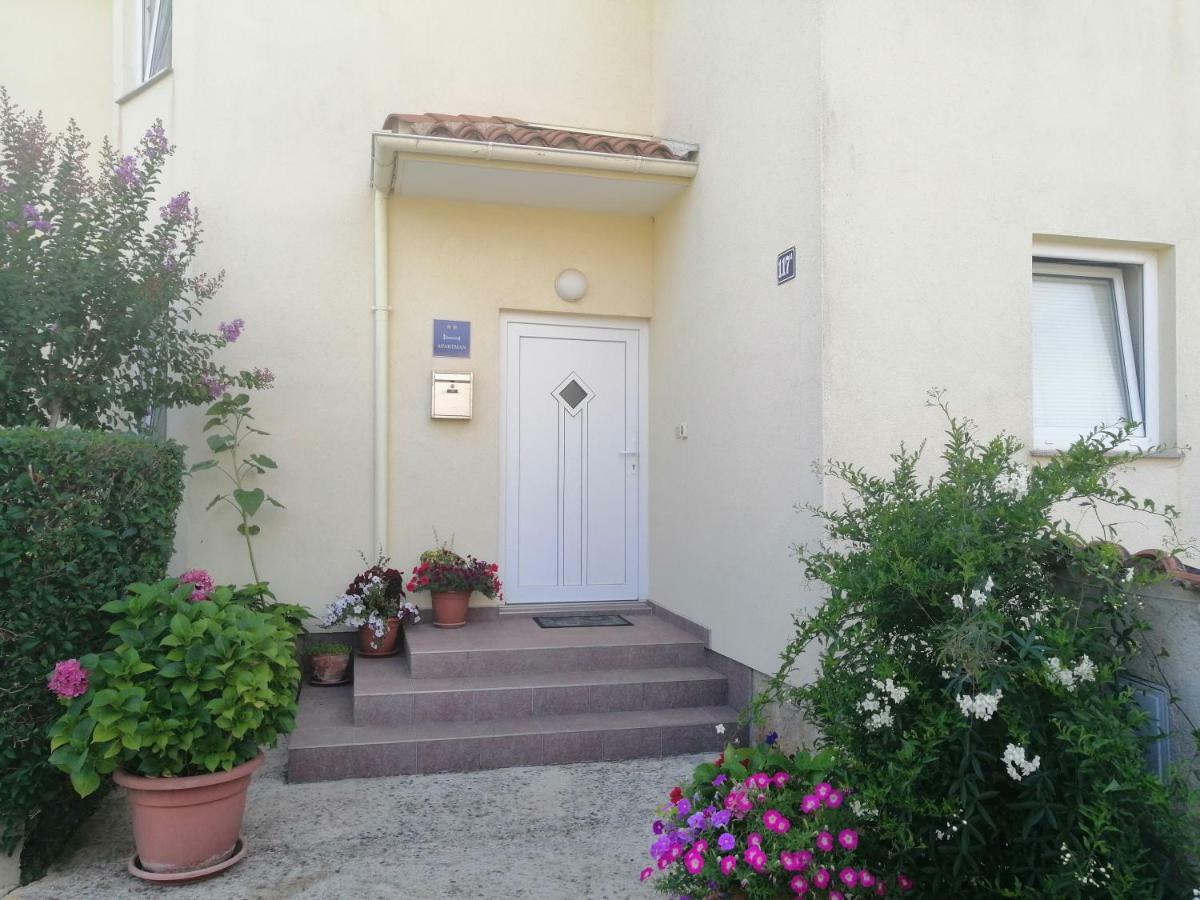 Appartamento Mladen Fažana Esterno foto